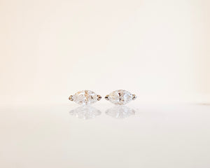 MARQUISE STUDS