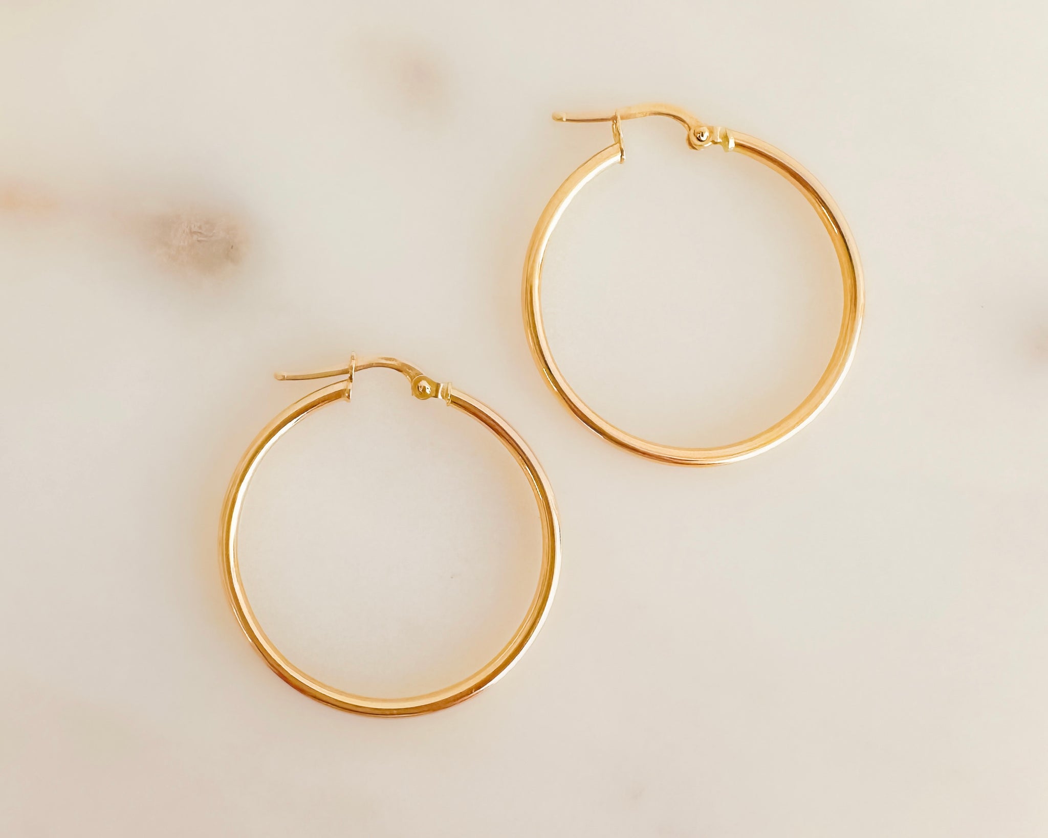 SMALL HOOPS
